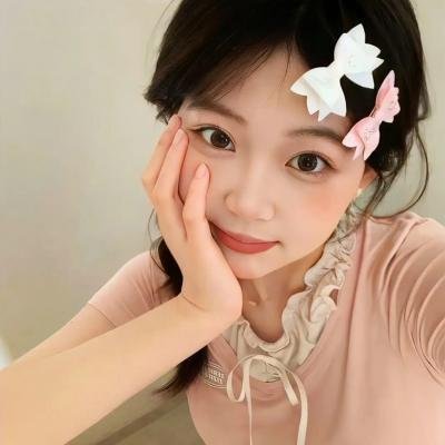 毛骗第一季 海报